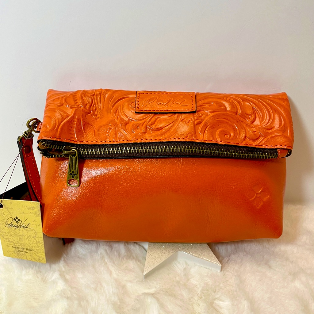 Patricia Nash Valerie Apricot Leather Foldover Wristlet Bag Nwt